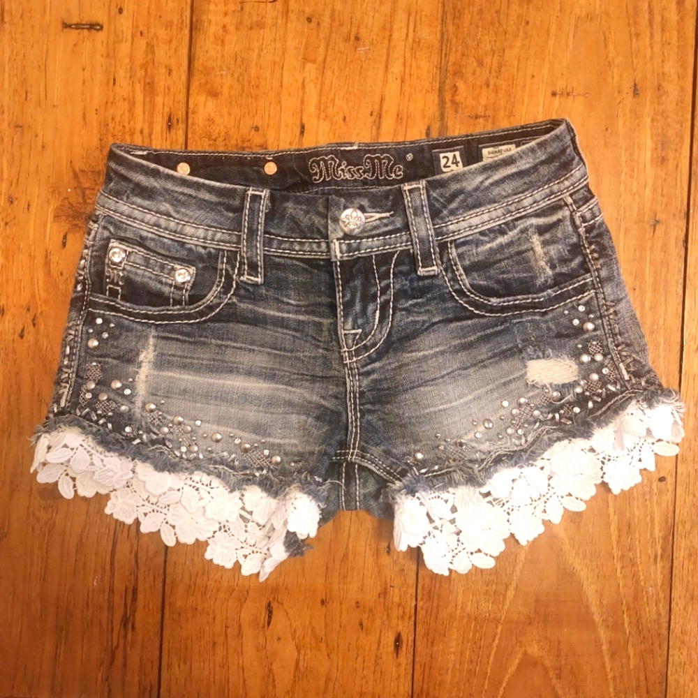 Miss Me Denim Jeans Shorts With White Lace